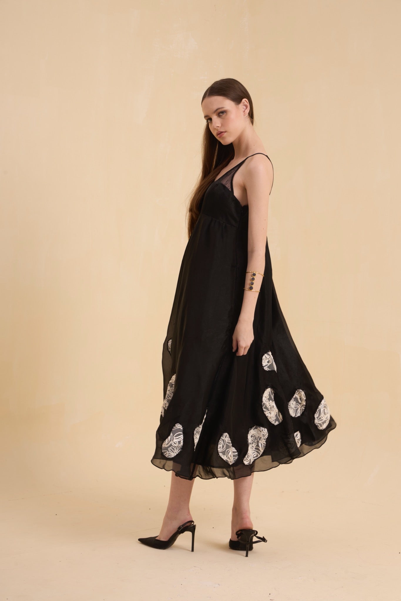 RIV BLACK PATCH ADORNED STRAPPY DRESS LONG