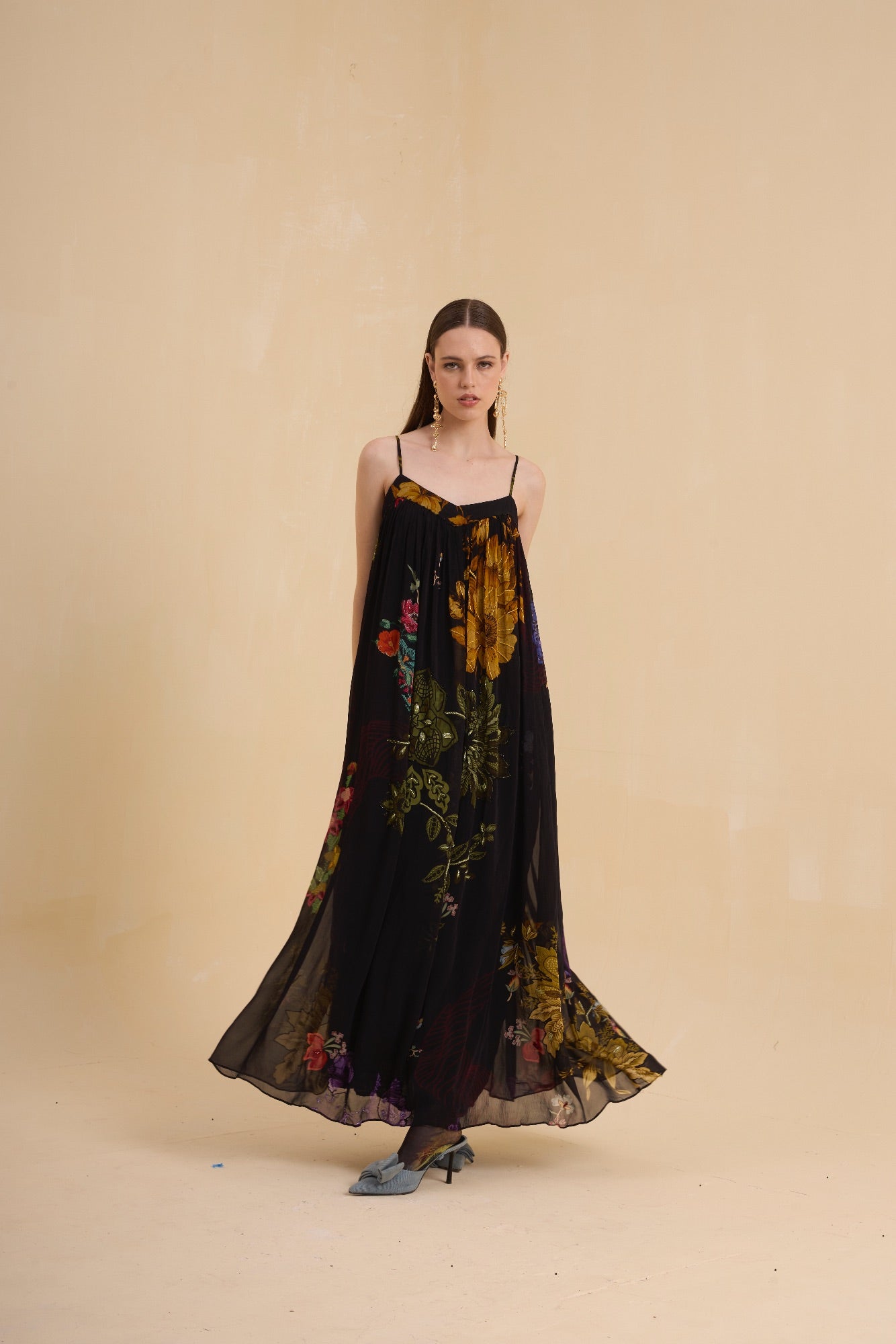 RIV BLACK FLORAL EMBELLISHED STRAPPY DRESS LONG
