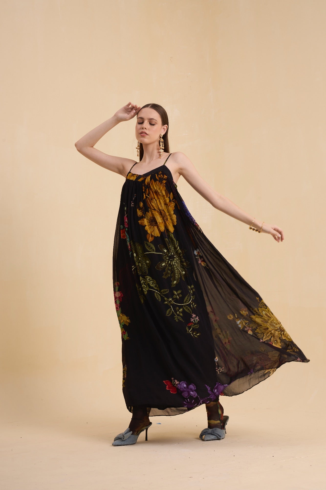 RIV BLACK FLORAL EMBELLISHED STRAPPY DRESS LONG