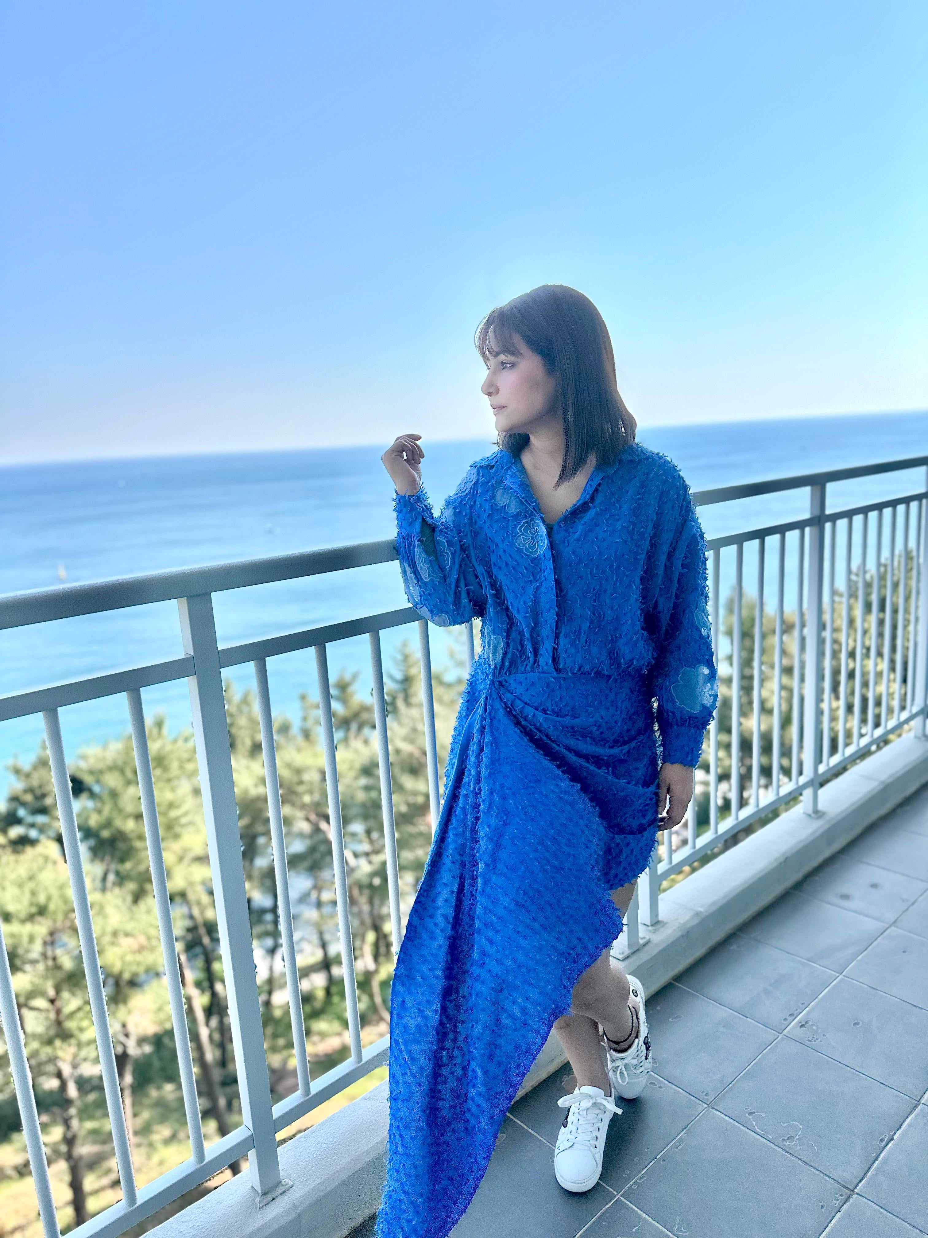 HINA KHAN X CRUNK BLUE FLOWER EMBROIDERED MINI DRESS