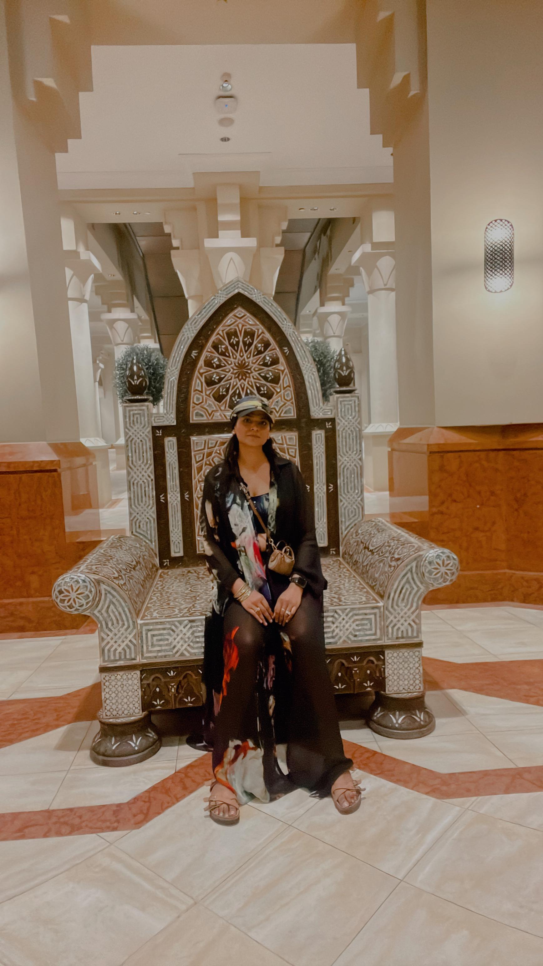 SHELLY JAIN X CRUNK BLACK LONGLINE SHIRT