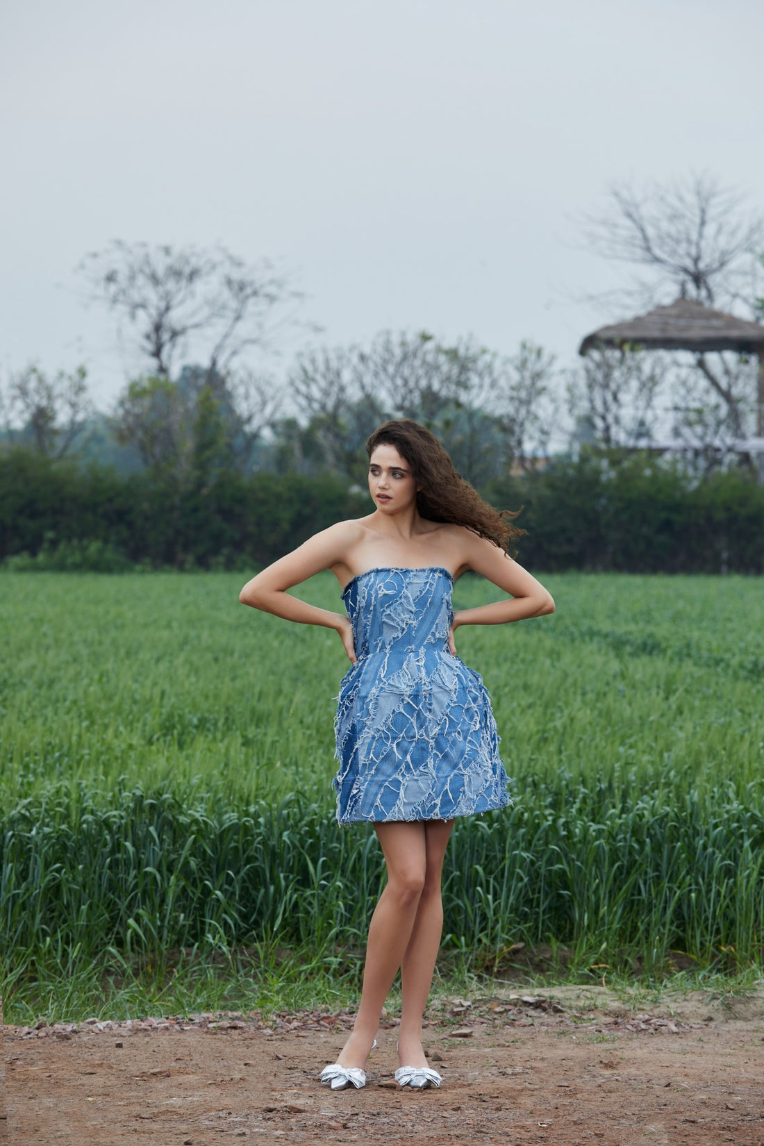 CRUNK LIGHT BLUE WASH FRINGED DENIM MINI DRESS