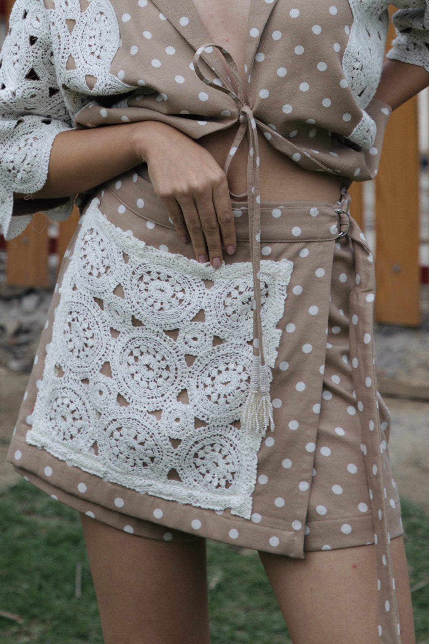 CRUNK TAN POLKA DOT CROCHET EMBELLISHED SKORTS