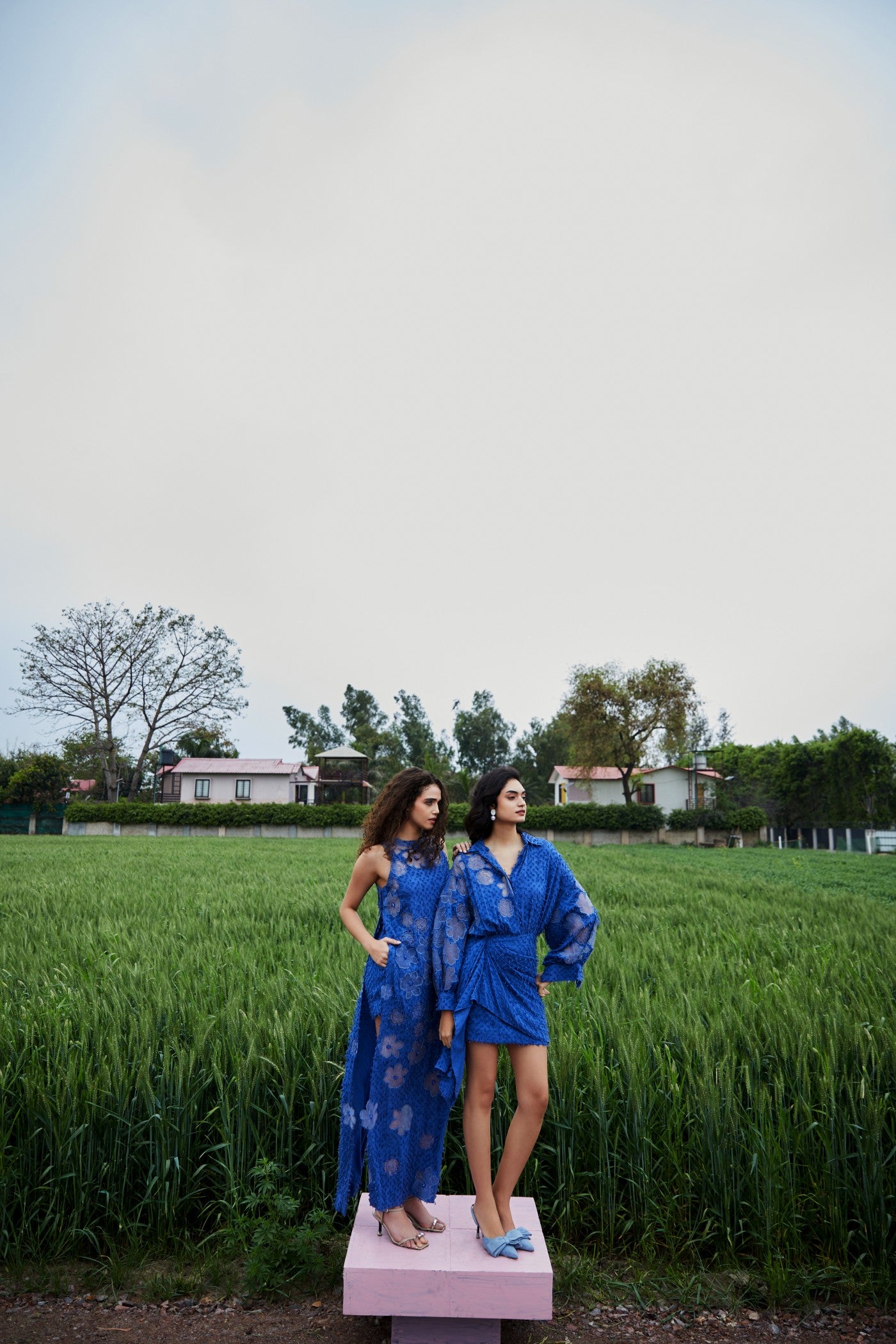 HINA KHAN X CRUNK BLUE FLOWER EMBROIDERED MINI DRESS