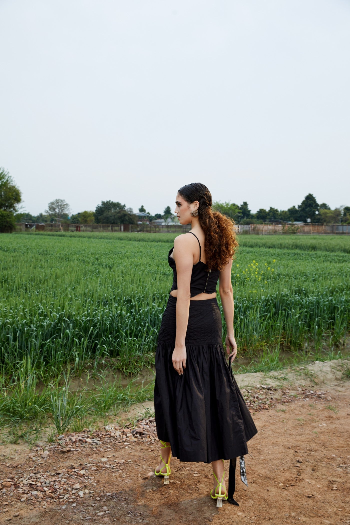 CRUNK BLACK EMBROIDERED FLORAL SKIRT