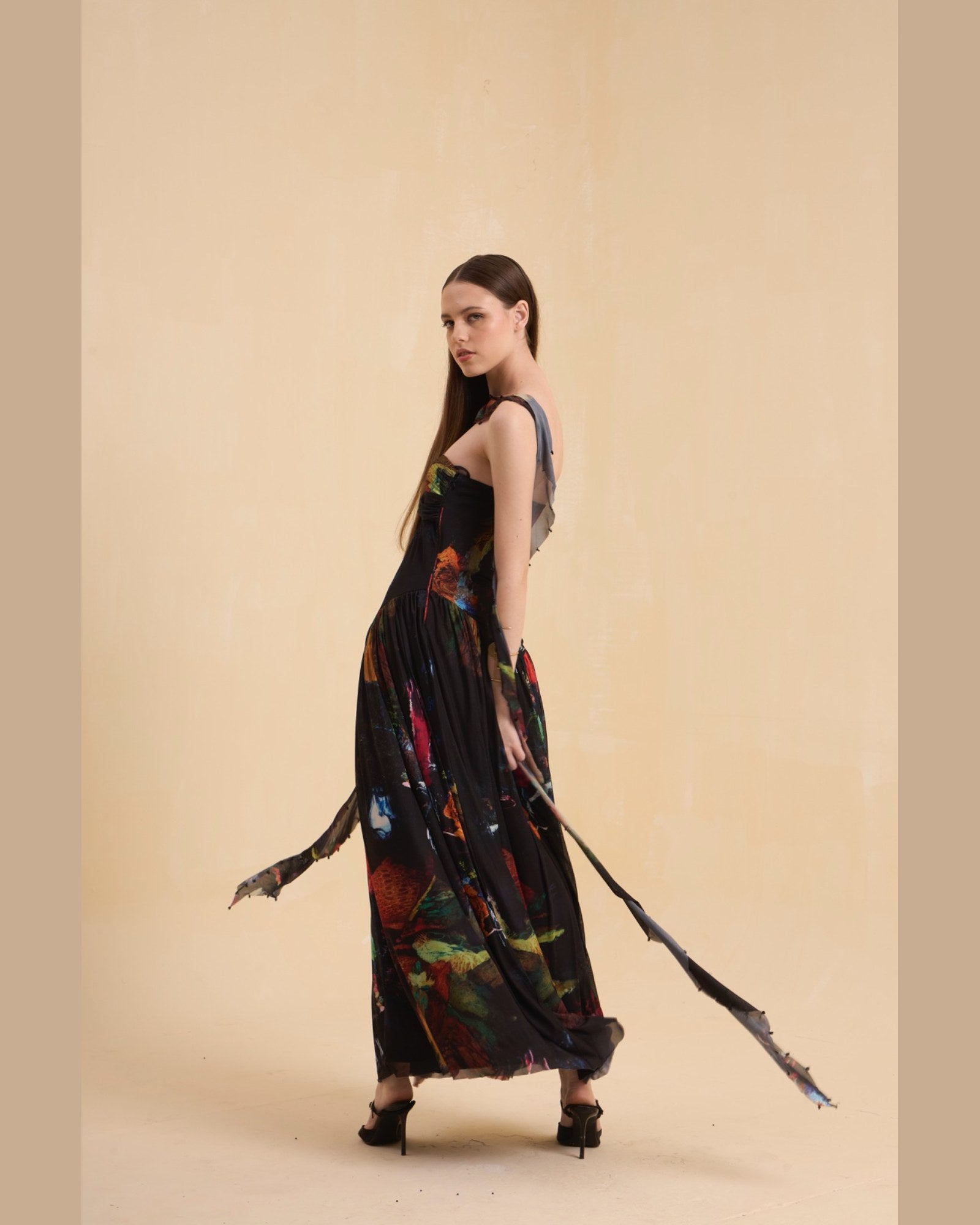 RIV MULTICOLOR ABSTRACT DRAPE DRESS LONG